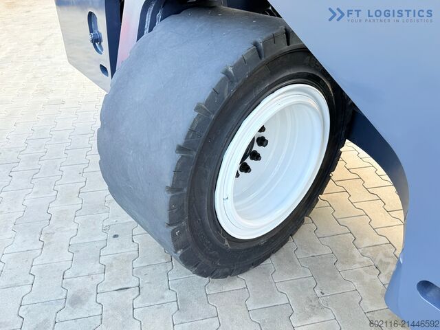 Vierwegvorkheftruck Combilift C14000 DUPLEX 3600 FREE LIFT POSITIONER