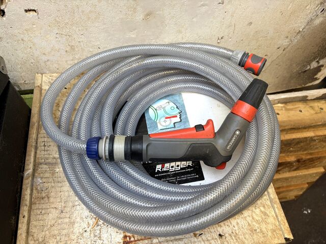 Werkstattwagen mit Inhalt nan nan