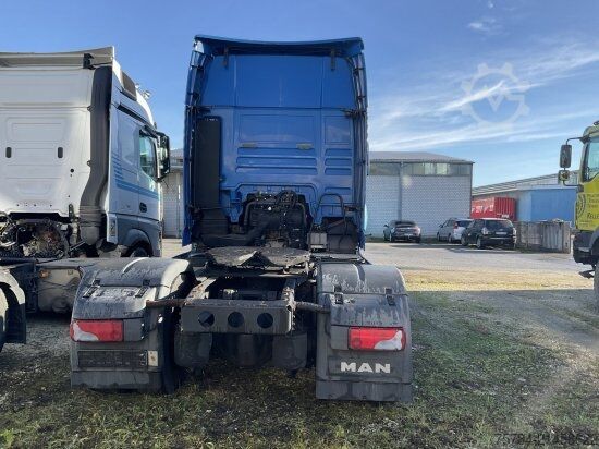 Standaard trekker MAN TGX 18.480 4X2 BLS XXL-FHAUS, RETARDER