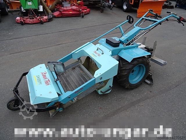 Kommunale Zweckgesellschaft Other Kässbohrer Kässbohrer BeachTech Sweepy Hydro Stran