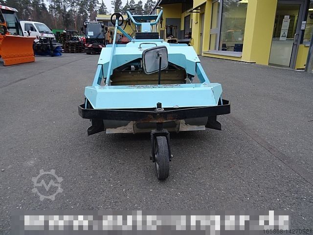 Altele Other Kässbohrer Kässbohrer BeachTech Sweepy Hydro Stran
