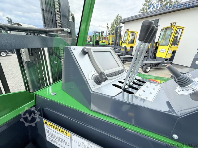 Négyirányú targoncát COMBILIFT CBE2500 TRIPLEX 5500 FORK POSITIONER