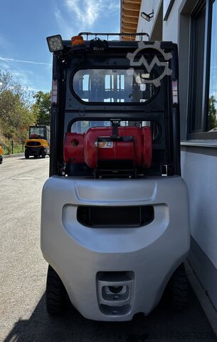 Heftruck TCM FG18