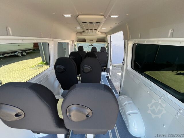 Μίνι λεωφορείο VW CRAFTER 2.0 TDI 9 SITZER AUTOMATIK KLIMAAUTO PDC