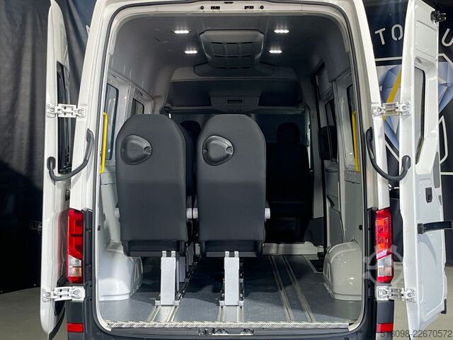 Μίνι λεωφορείο VW CRAFTER 2.0 TDI 9 SITZER AUTOMATIK KLIMAAUTO PDC