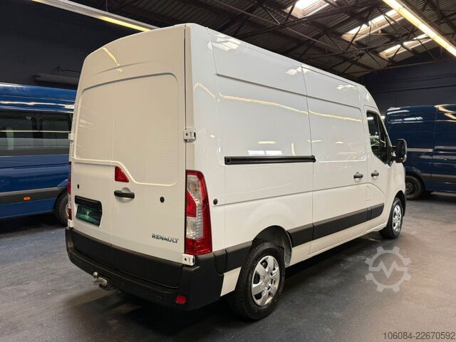 Bestelwagen RENAULT Master Kasten L2H2 Klima Tempomat R-CAM AHK 2,5T