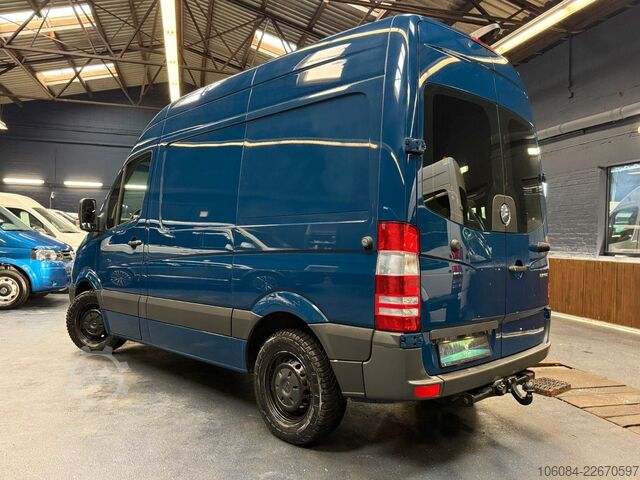 Dodávka s vysokou střechou MERCEDES-BENZ Sprinter 319 3,0l L1-H2 Autom. AC STHZ AHK 3,5T