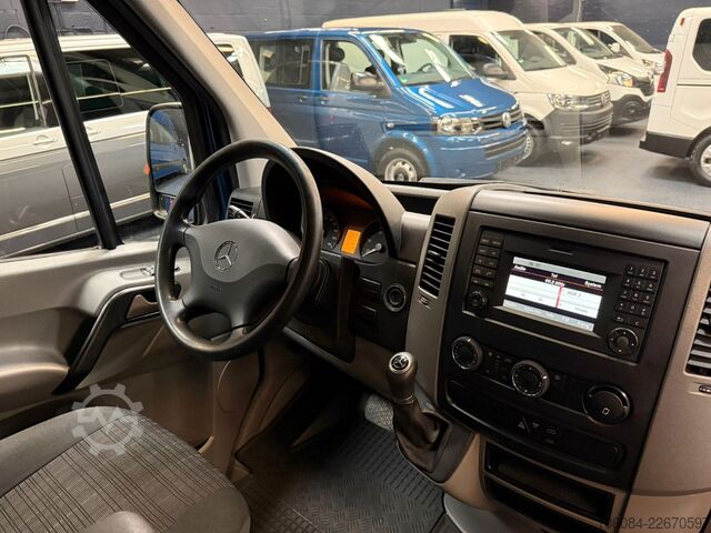 Dodávka s vysokou střechou MERCEDES-BENZ Sprinter 319 3,0l L1-H2 Autom. AC STHZ AHK 3,5T