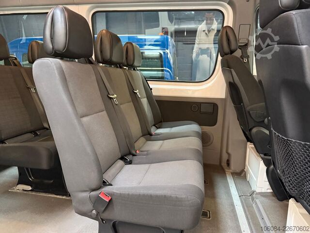 Minibusz MERCEDES-BENZ Sprinter Kombi L2-H2 9 Sitze Klima Standh 1.Hand