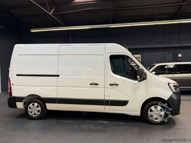 Magas tetős furgon RENAULT Master Kasten L2H2 Klima Tempomat R-CAM AHK 2,5T