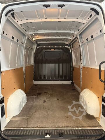 Magas tetős furgon RENAULT Master Kasten L2H2 Klima Tempomat R-CAM AHK 2,5T