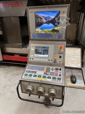 5-assig bewerkingscentrum OMV Estrema 2100