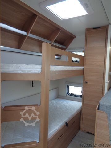 Lakókocsi HOBBY de luxe 560 KMFe *Markise*Vorzelt*