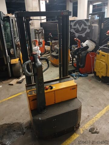 Raklapos targoncák Genkinger EGV12