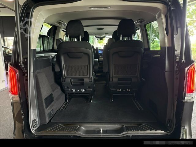 Minibusz MERCEDES-BENZ V 220d 4MATIC STYLE DISTRONIC+MULTIBEAM+AHK+NAVI