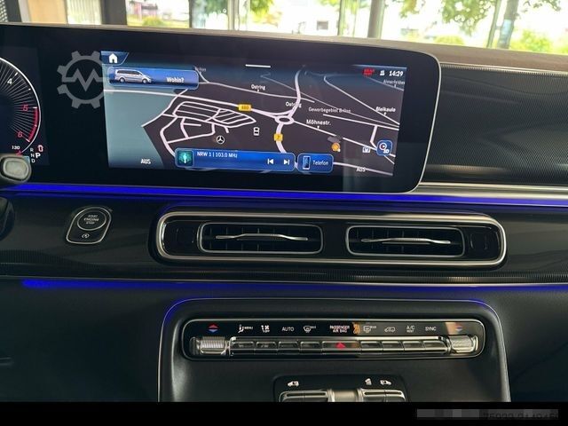 Minibusz MERCEDES-BENZ V 220d 4MATIC STYLE DISTRONIC+MULTIBEAM+AHK+NAVI