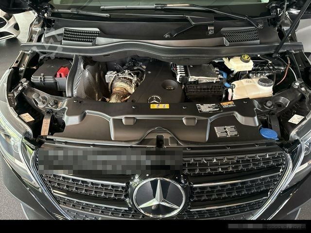 Minibusz MERCEDES-BENZ V 220d 4MATIC STYLE DISTRONIC+MULTIBEAM+AHK+NAVI