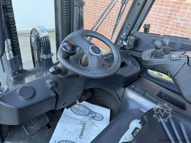 Elektro 4 Rad-Stapler Linde E25-01