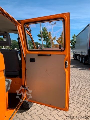 Otro VOLKSWAGEN T3 Doka Pritsche Syncro 4x4/ AHK / 5 Sitze