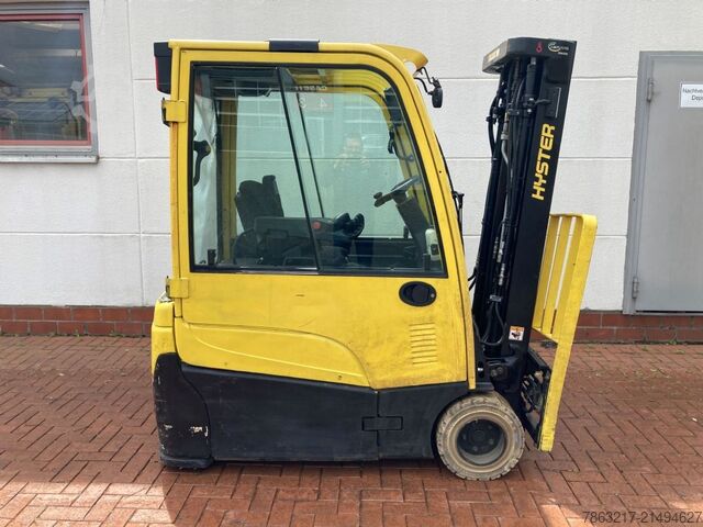 Carretilla eléctrica de 3 ruedas Hyster J 1.6 XNT LWB