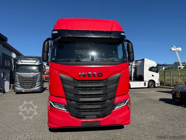 Tractora standard IVECO STRALIS S-WAY AS440S49T/P Retarder