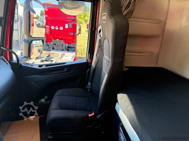 Tractora standard IVECO STRALIS S-WAY AS440S49T/P Retarder