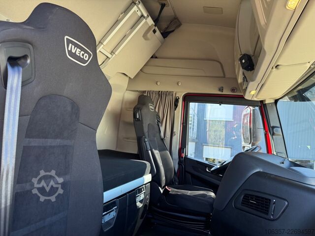 Tractora standard IVECO STRALIS S-WAY AS440S49T/P Retarder