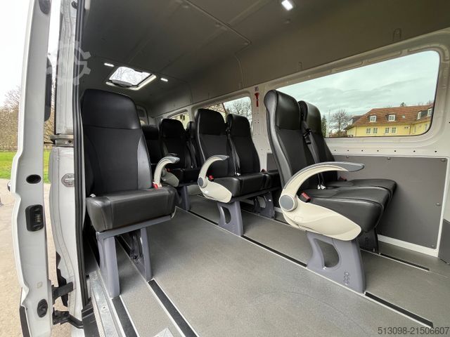 Minibusz VOLKSWAGEN CRAFTER 17 SITZER ACC LANE ASSIST