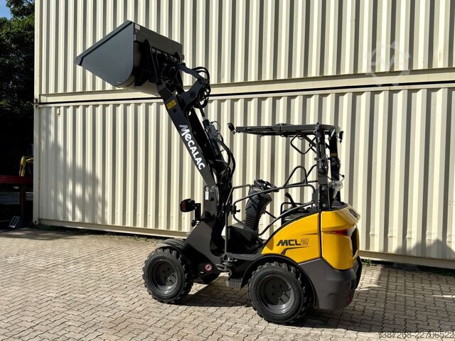Cargadora de ruedas MECALAC MCL2 / Neuwertig / inkl. Schaufel