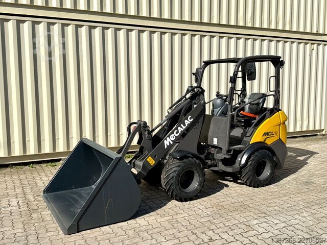 Cargadora de ruedas MECALAC MCL2 / Neuwertig / inkl. Schaufel