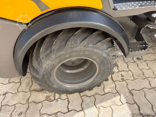 Cargadora de ruedas MECALAC MCL2 / Neuwertig / inkl. Schaufel