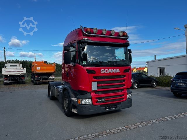 Standardni tegljač SCANIA R450 Sattelzugmaschine mit Kipphydraulik