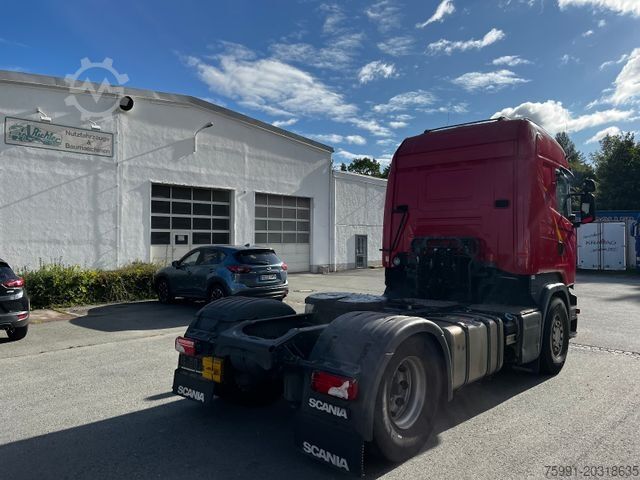 Standardni tegljač SCANIA R450 Sattelzugmaschine mit Kipphydraulik