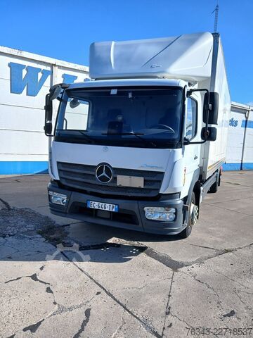 Dobozos teherautó Mercedes-Benz Atego 1218 NL