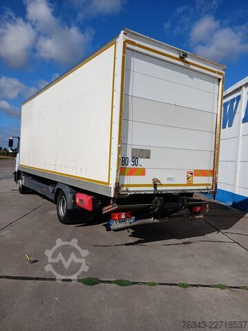 Dobozos teherautó Mercedes-Benz Atego 1218 NL