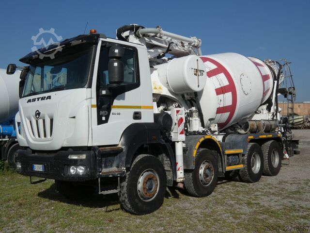 Betonpumpen-LKW astra HD9 8448