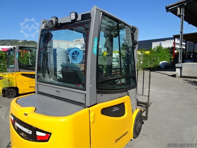 Elektromos négykerekű targoncát Jungheinrich EFD 435s