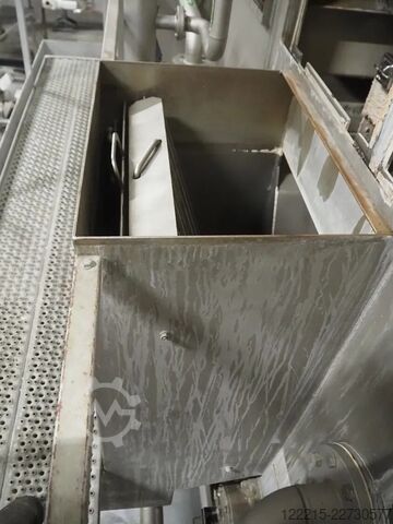 KHS Innoclean Şişe Yıkama Makinesi (2007) KHS Flaschenreinigungsmaschine