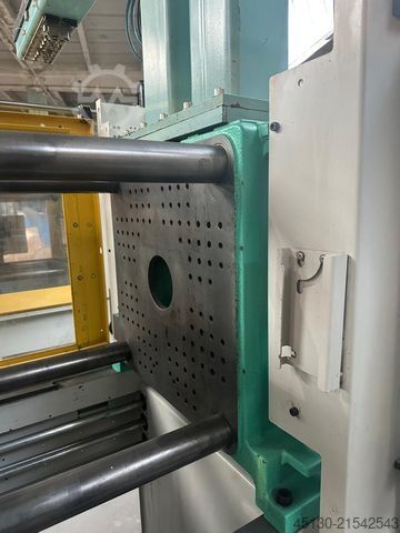 Injection molding machine Arburg 420C 800-250