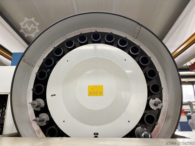 Dikey işleme merkezi YCM SUPERMAX V116B