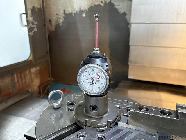 Dikey işleme merkezi YCM SUPERMAX V116B