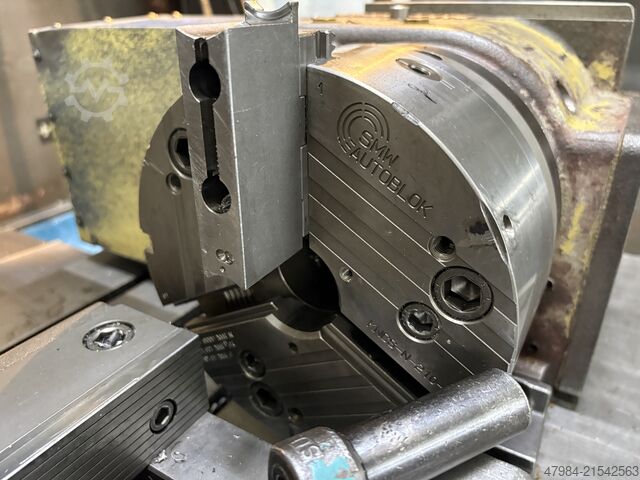 Dikey işleme merkezi YCM SUPERMAX V116B