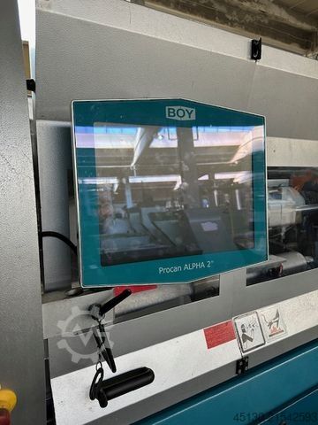 Máquina de moldagem por injeção BOY 100E / Hybridmaschine