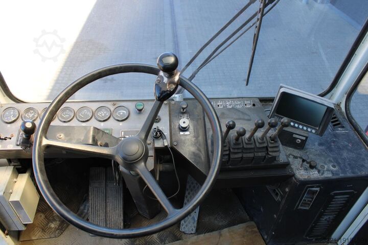 Dieseltruck SveTruck 32120-47