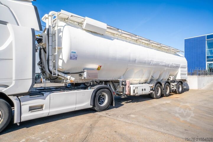 Silo OVA PULVÉ 9 COMP. - 53M3