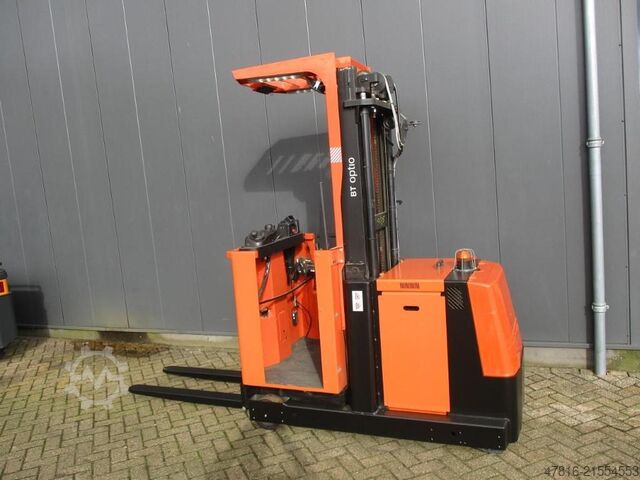 Hochhubkommissionierstapler TOYOTA OME 100M