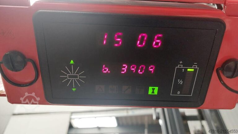 Hochhubkommissionierstapler TOYOTA OME 100M