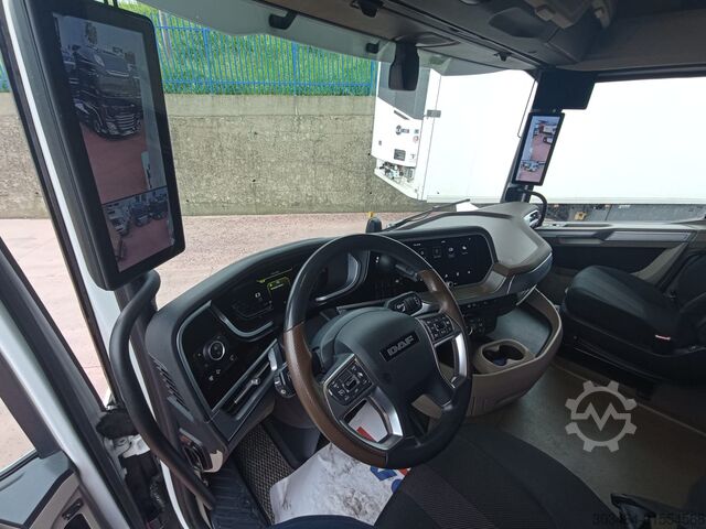 Standard SZM DAF XG+ 530 FT euro 6e FULL PNEUMATICO