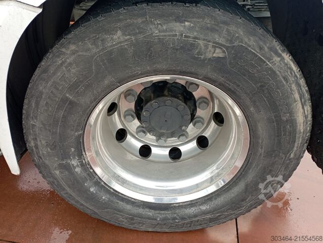 Standard SZM DAF XG+ 530 FT euro 6e FULL PNEUMATICO