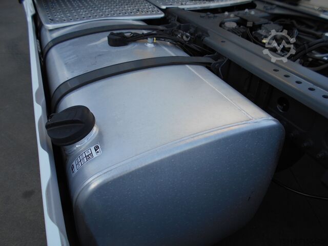 Standard SZM DAF XG 480